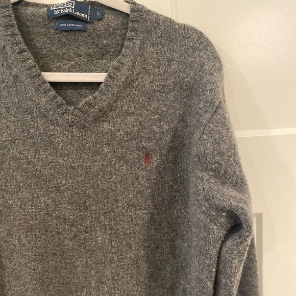 100% Wool Sweater - Picture 3 of 4